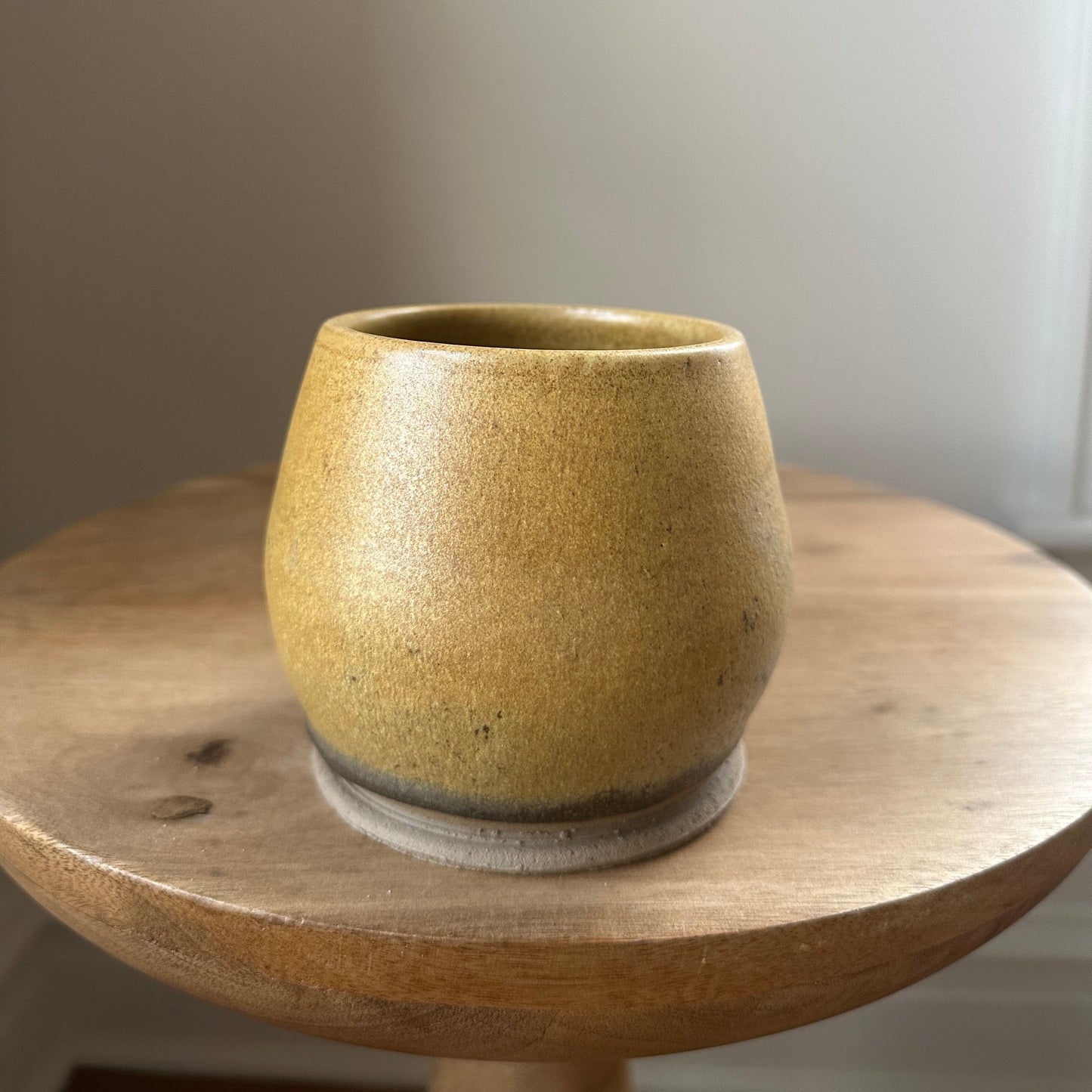 Round Vase
